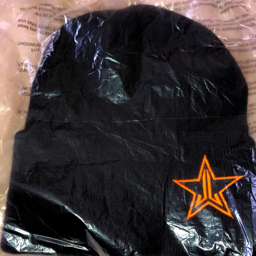 Jeffree star beanie